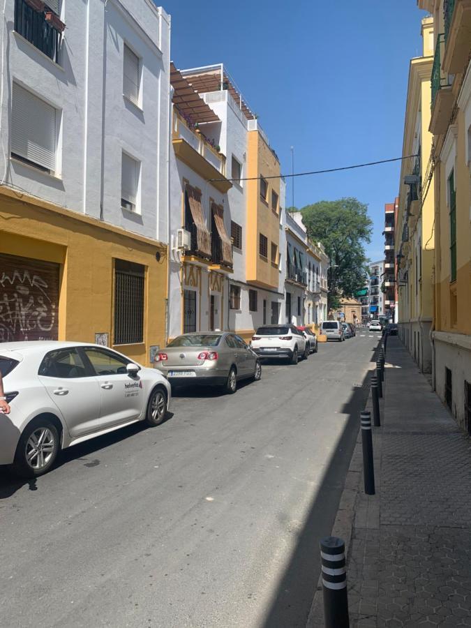 La Casita De La Puerta De Carmona Apartment Seville Exterior photo